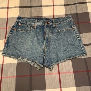 Pink by Victoria’s Secret women’s shorts